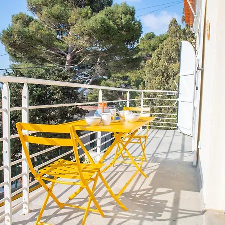 Les Terrasses 2 Apartment *